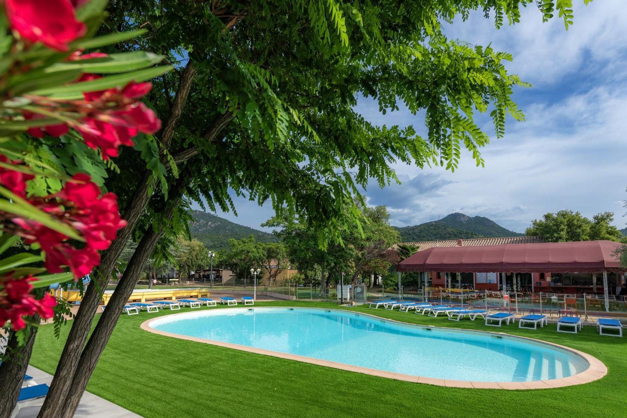 Camping Acqua E Sole Sainte-Lucie de Porto-Vecchio Zewnętrze zdjęcie
