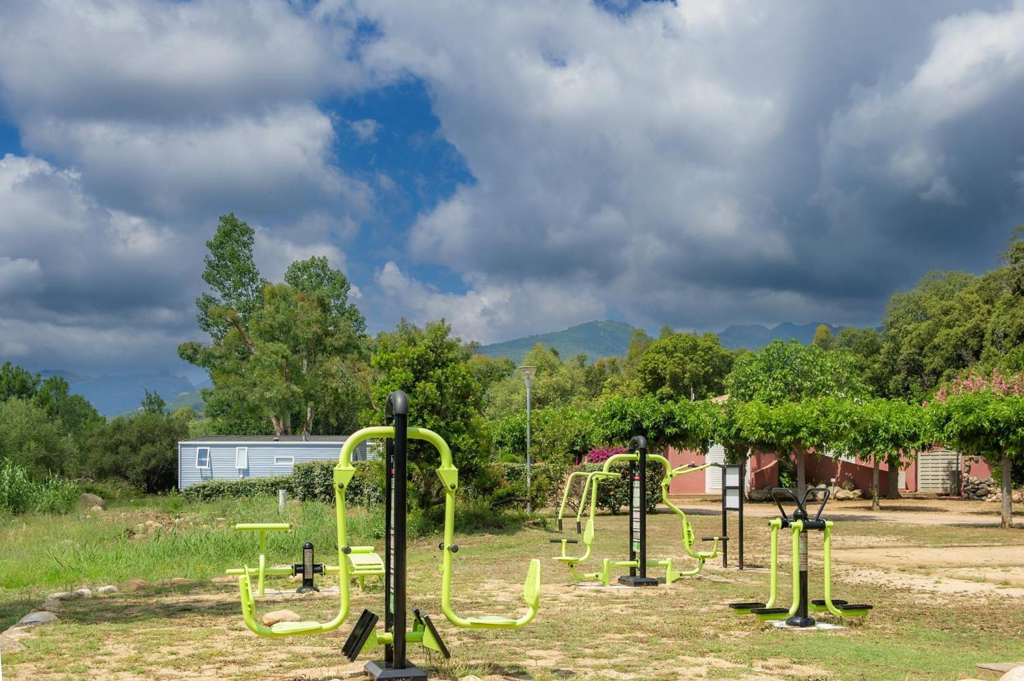 Camping Acqua E Sole Sainte-Lucie de Porto-Vecchio Zewnętrze zdjęcie